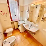 Trilo Rosanna Con Terrazzo Panoramico Ed Aria Condizionata Marcelli